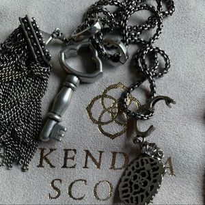 BNWT Kendra Scott Zosia Charm necklace in Antique Silver for gift